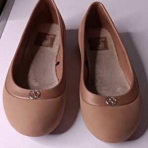 CROCS Tan Loafers with Metallic Embellishment